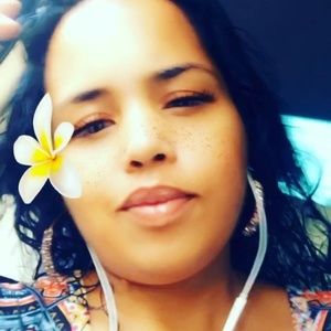 Meet your Posher, Jacqueline